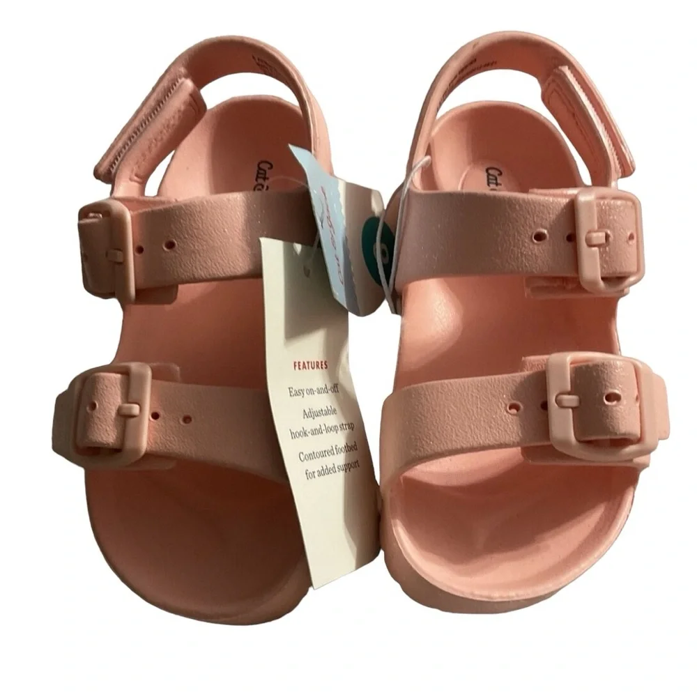 Cat & Jack always looking